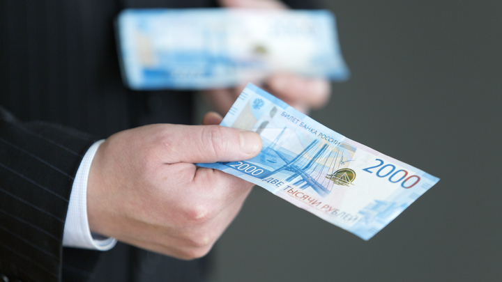 В России работодателей обяжут выплачивать компенсацию за задержку зарплаты