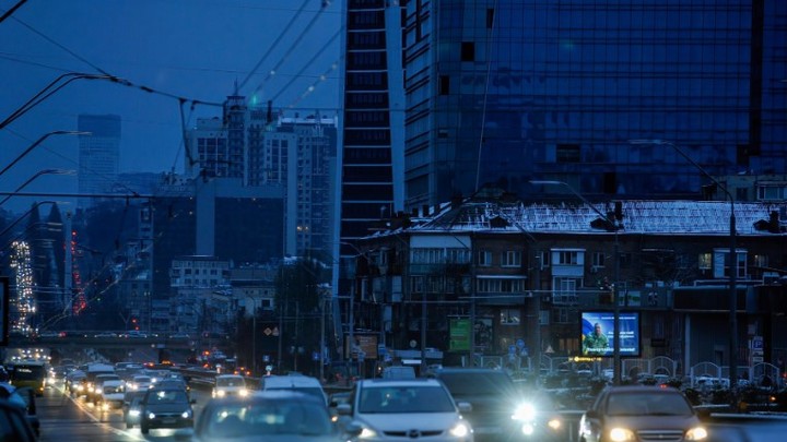 Что Киеву плохо - Зеленскому хорошо. Экс-нардеп предупредил об угрозе украинской столице