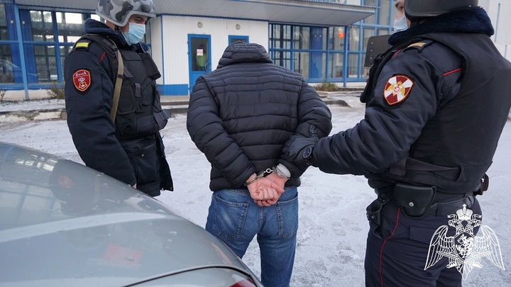Силовики задержали украинского общественника в Бериславе