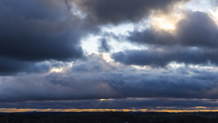 По мирному небу ударили холода: Политолог о новой эре противостояния России и США