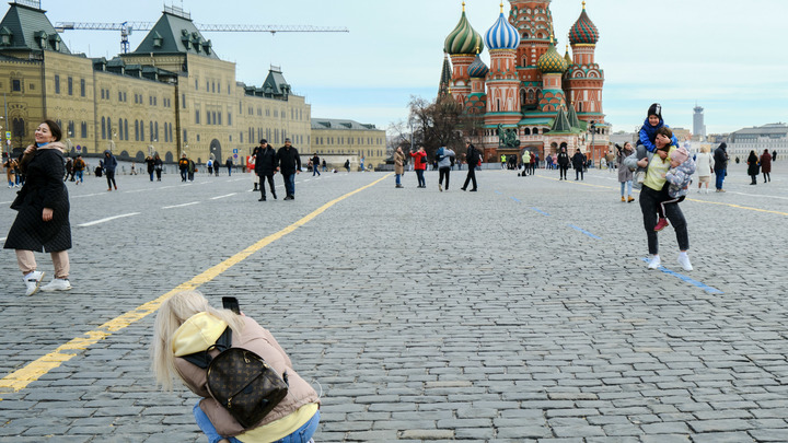 Жители России разрешили комикам шутить о политиках без цензуры - опрос