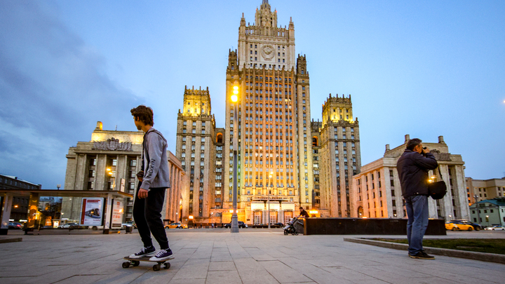 Любителей санкций взяли на карандаш: Лавров анонсировал особый список