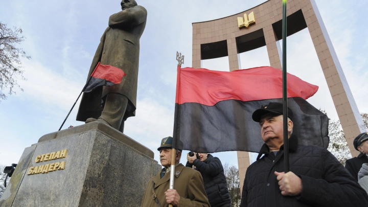 Захарову удивила неосведомленность Израиля о героизации Бандеры на Украине
