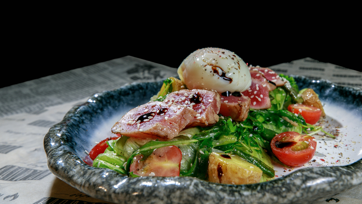 Число пациентов с подозрением на ботулизм возросло: Десятки человек в тяжёлом состоянии, некоторые на ИВЛ