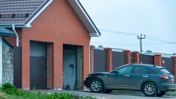 Кричала о помощи, никто не вышел: Долгожданная покупка обернулась смертью для матери двоих детей во Владивостоке