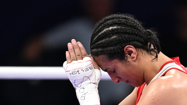 Помнишь, я отправила тебя в нокдаун: Боксёрша из России бросила вызов извращенцу с Олимпиады Иману Хелифу