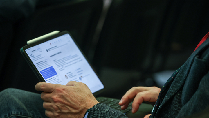 Автор идеи о налоге на бездетность Зубец пожаловался на угрозы: Это напрягает