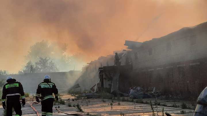 Смог из-за пожара в посёлке Пригородном не опасен для людей