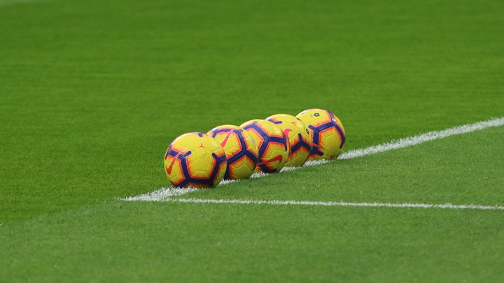 В Сочи на съемки рекламы в массовку приглашают мужчин, умеющих играть в футбол