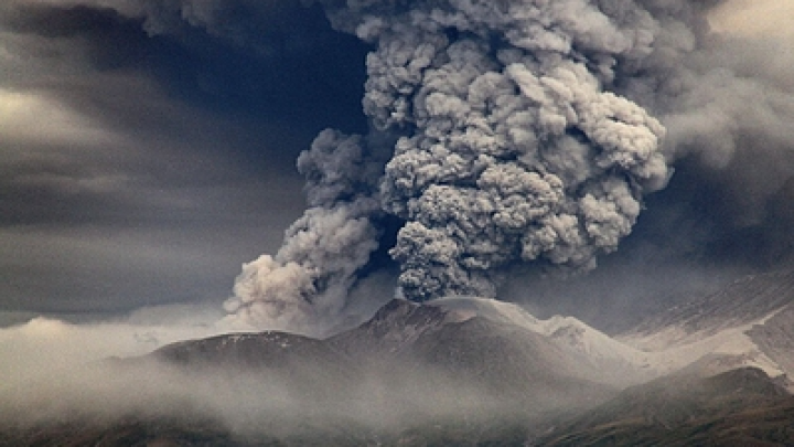 На Камчатке пилот вертолёта умер от сердечного приступа во время перелёта