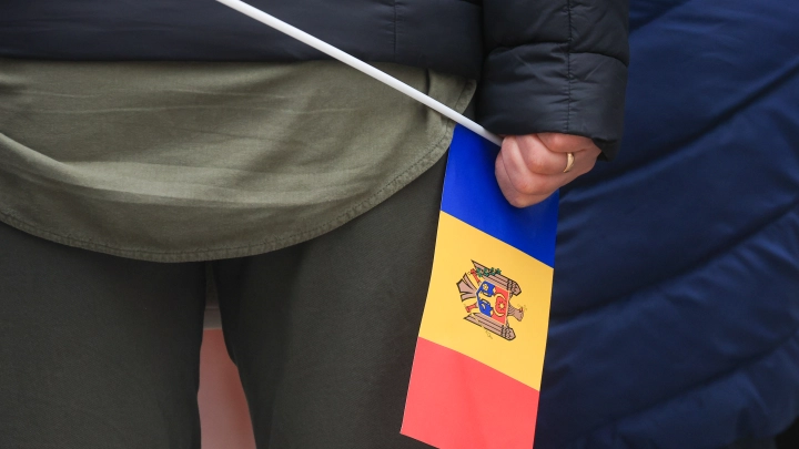 Вы сами в это верите?: Улыбка и металл в голосе. Русские работают именно так