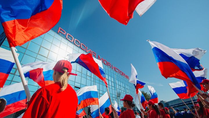 День России в Ростове 12 июня 2023: Программа, как украсят город, погода, ограничения