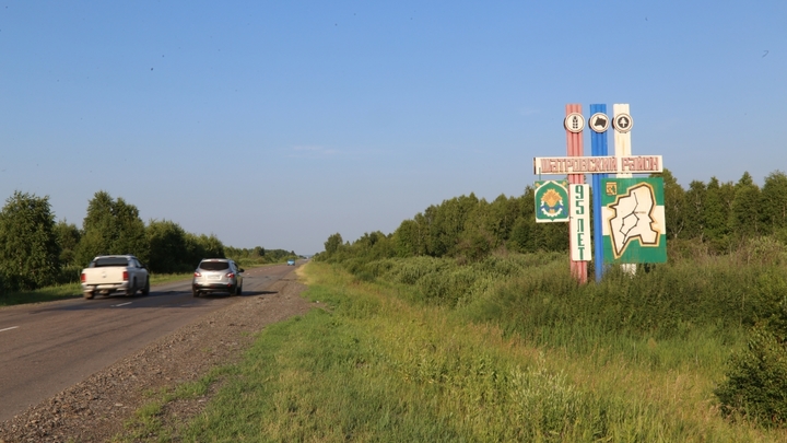 В Курганской области дорогу Шадринск-Ялуторовск ремонтируют под дождём