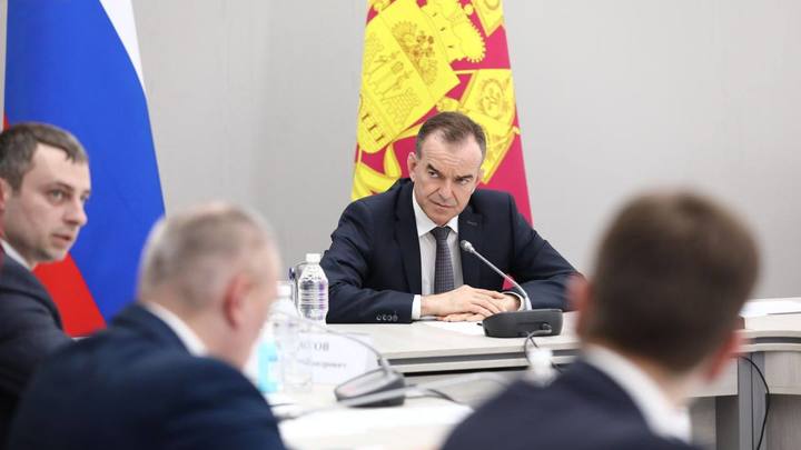 Глава региона отреагировал на отсутствие патриотической символики в День Победы на Красной Поляне