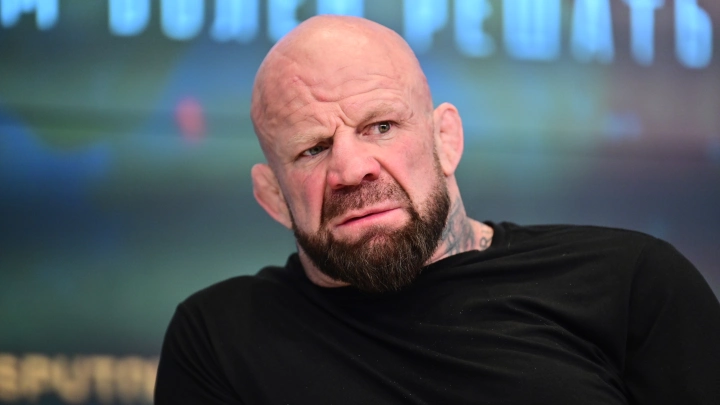 Путин - кошмарно умный человек: Боец Джефф Монсон всё понял, переехав в Россию