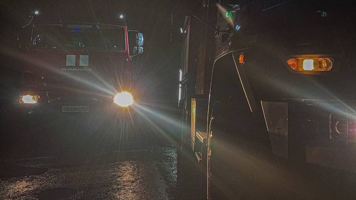 В Прикамье из-за пожара на газопроводе сгорел дом и пострадали восемь человек