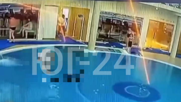 В спа-центре Адыгеи уборщица чудом спасла тонущего в бассейне ребенка