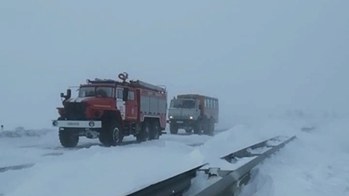 Буран, парализовавший транспорт в Биробиджане, сняли на видео