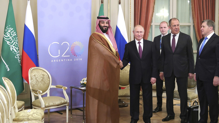 «Трамп врет про твои убийства… врет про мои убийства»: В США оскорбили Путина и наследного принца Саудовской Аравии