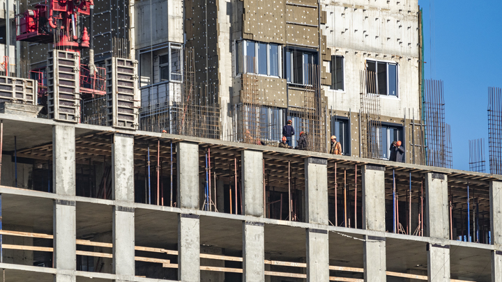 В Краснодаре перед судом предстанут члены строительной ОПГ за обман дольщиков на 345 млн рублей