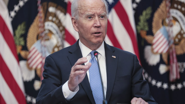 Платите честную долю: Байден воззвал к совести обнаглевших богачей