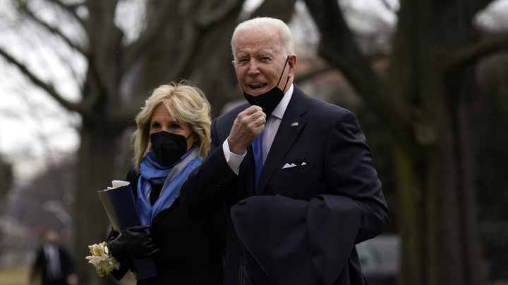 Зеленский зовёт, но Байден не торопится: В Белом доме молчат о визите президента США на Украину