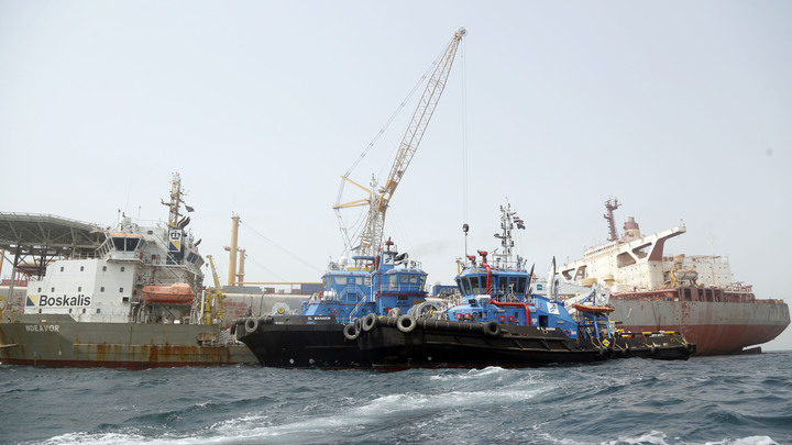 Большая игра на Ближнем Востоке: На паровой клапан указал Шафир