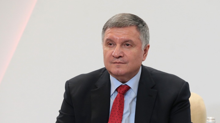Арсен всё осознал: пранкеры записали на видео его прозрение