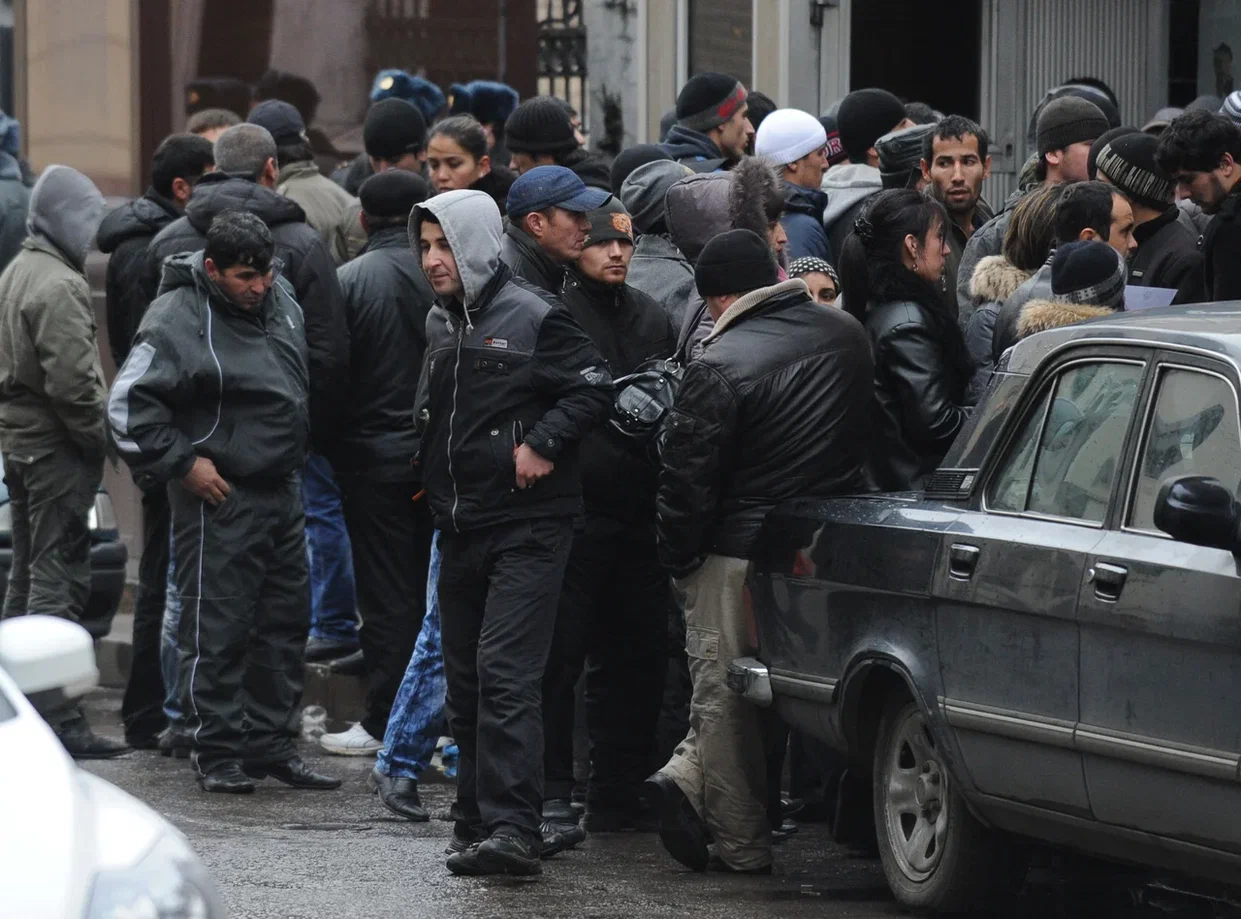 За проступки гастарбайтеров ответит их работодатель: Глава Крыма предложил ужесточить миграционную политику в России