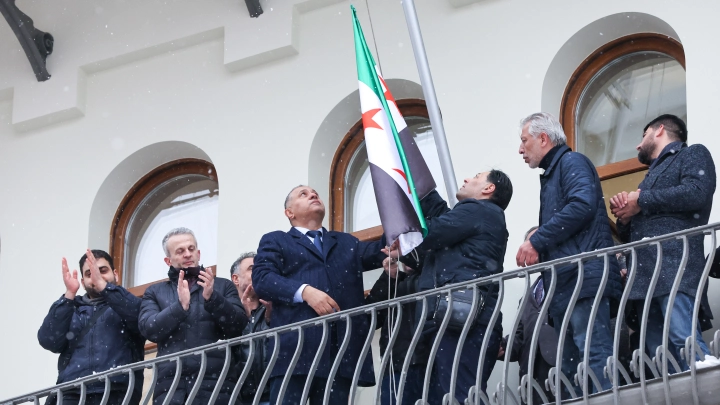 Такого никто не ожидал: Главой администрации президента Сирии стал гинеколог из Воронежа