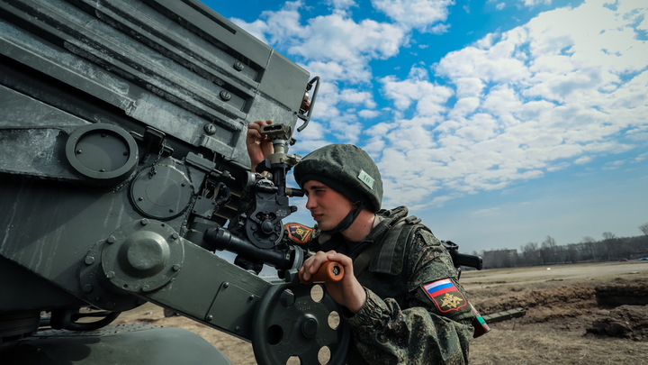 Русские штурмуют позиции ВСУ в районе села Водяное под Донецком — у врага нет выхода