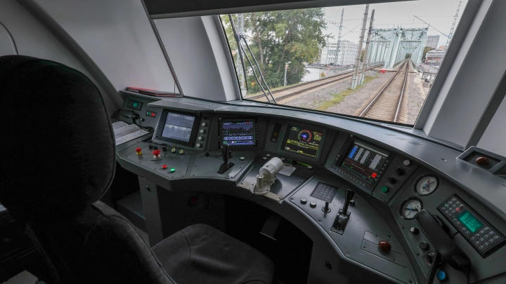 Машинист, вовлекавший подростков в зацепинг, оказался под следствием