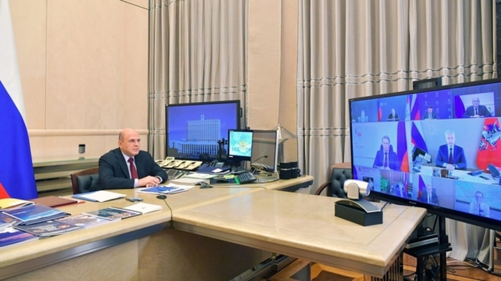 Обязательная вакцинация введена во всех регионах России