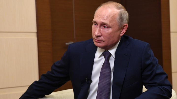 Ну и кто теперь в бункере? Путин переиграл британских конспирологов