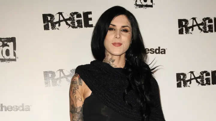 Американская звезда Кэт Вон Ди пришла к православию и теперь выкладывает рилсы под молитву Господи, помилуй