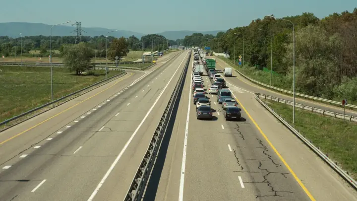 Нововведения для автовладельцев: как изменится жизнь водителей с 1 апреля 2025 года