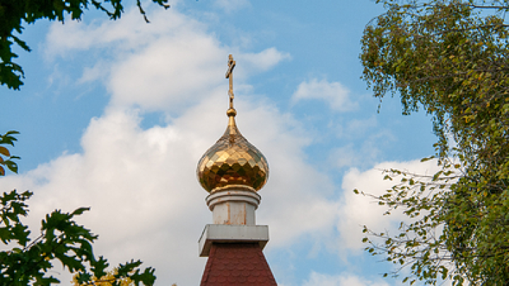 В России вновь замироточила икона Николая II — как перед бедой