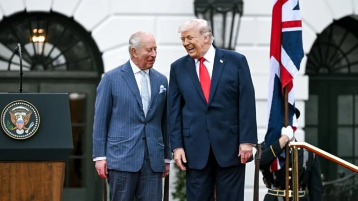«Мелкобритания»: Трамп жестко пошутил над Карлом III и назвал Британию «маленькой»