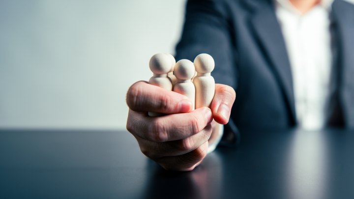 После танца с Путиным министру пришлось бежать