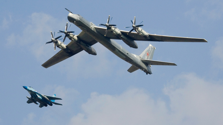 Российские Ту-95МС заставили понервничать военных пилотов Японии и Южной Кореи