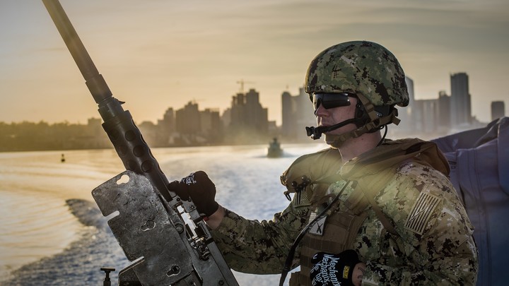 The Hill: Два новых обстоятельства заставили США притормозить с военной помощью Украине