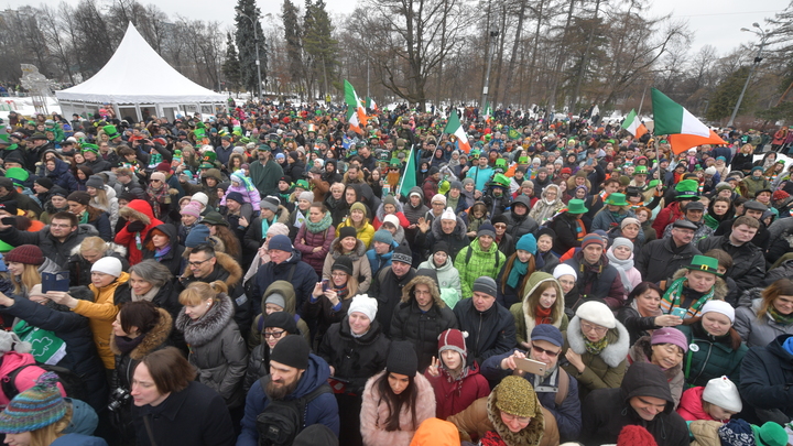 В Москве не позволили обогащать бойцов АТО - украинский художник не попал на площадку: Мероприятие не проводилось