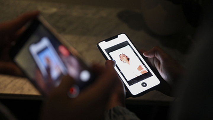 Apple проверит фотографии владельцев iPhone ради защиты детей