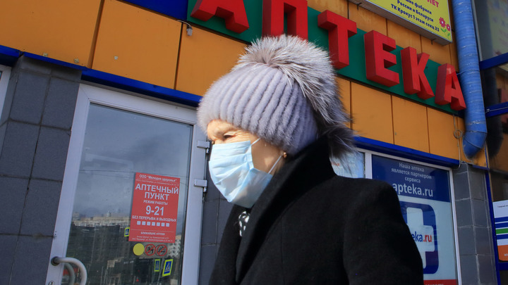 Это тяжело терпеть: Супруга экс-губернатора Новосибирской области выступила против ношения масок