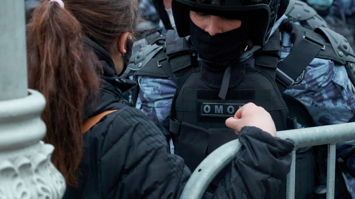 Хотели отчитаться перед кураторами - не вышло: Навальнят использовали втёмную