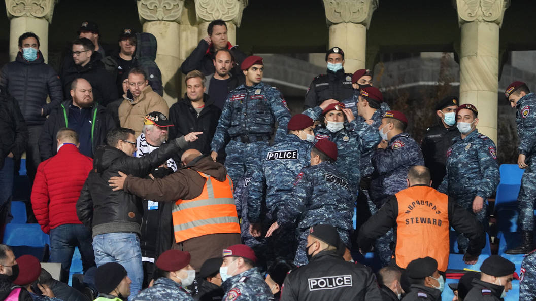 Армения прошла. Митинг армян в Германии. Отряд Арбат армянский.