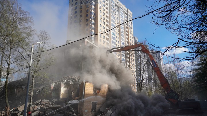 В Таганроге из-за угрозы обрушения дома введён локальный режим ЧС