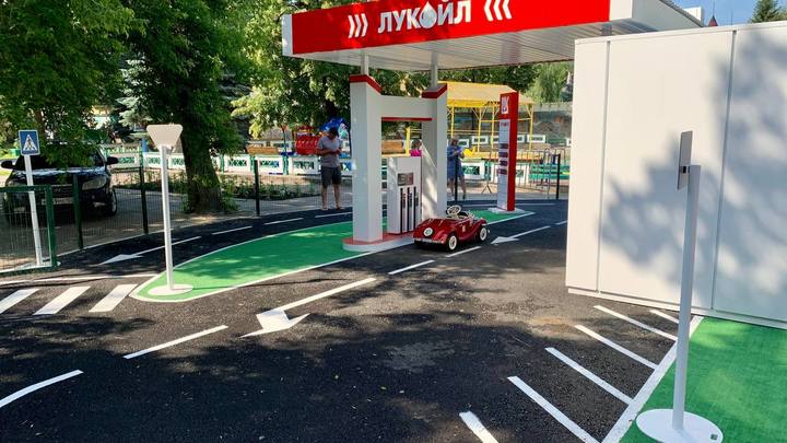 В челябинском парке появилась детская заправочная станция