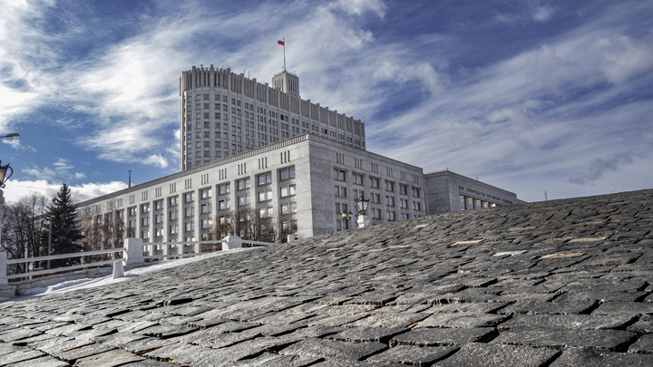 Правительство России расходится по домам. Мишустин подписал распоряжение