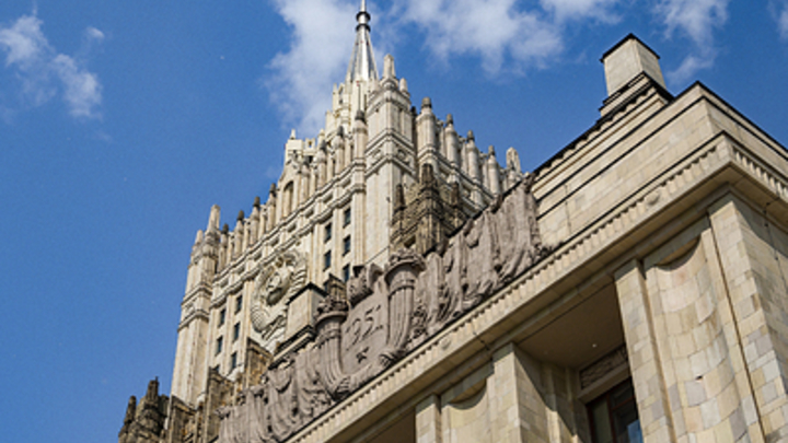 МИД России поставил условие Западу на фоне попытки военного мятежа